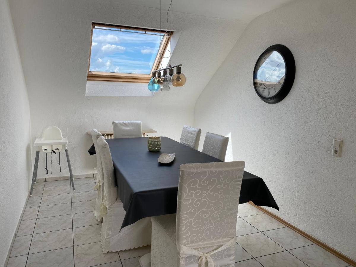 Moderne Ferien-Dachwohnung In Idyllischer Lage Neuweiler  Exterior photo